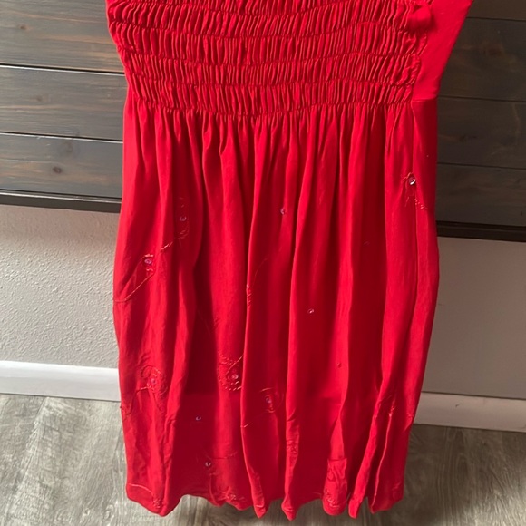 Island Planet Red Beach Coverup - Picture 9 of 11